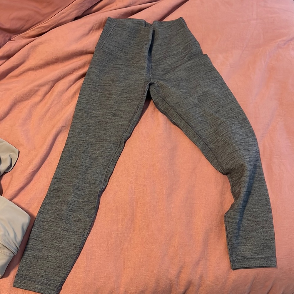 Lululemon cropped high rise